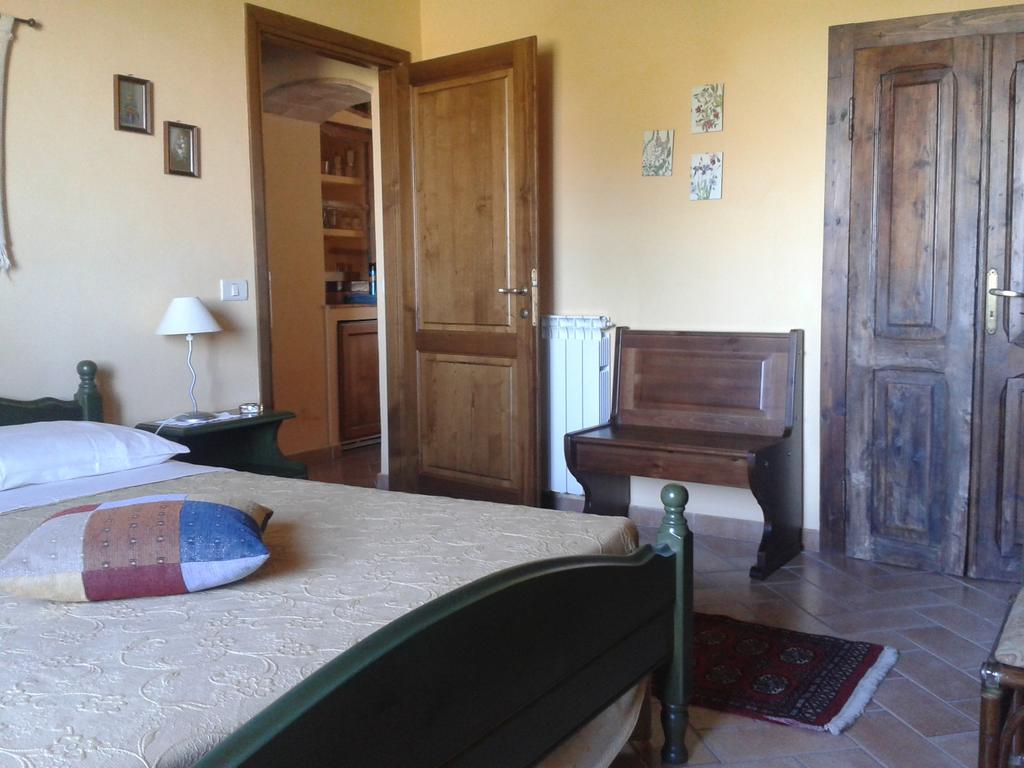 Agriturismo Cantinaccia Di Sopra Pitigliano Bilik gambar