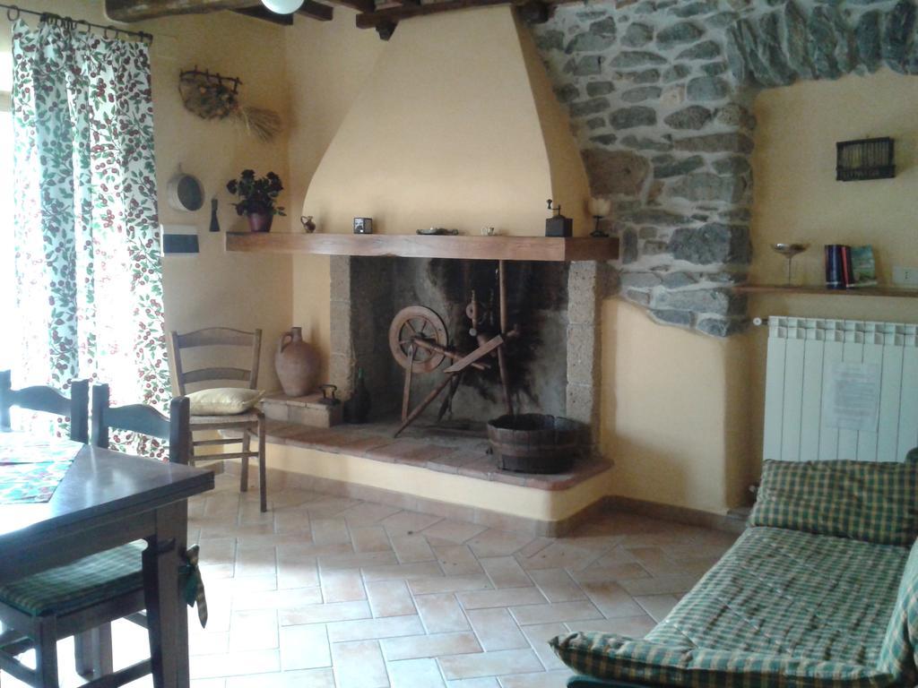 Agriturismo Cantinaccia Di Sopra Pitigliano Bilik gambar