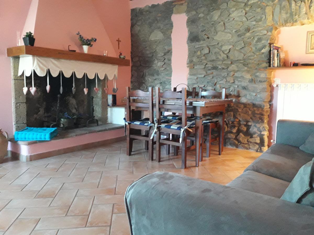 Agriturismo Cantinaccia Di Sopra Pitigliano Luaran gambar